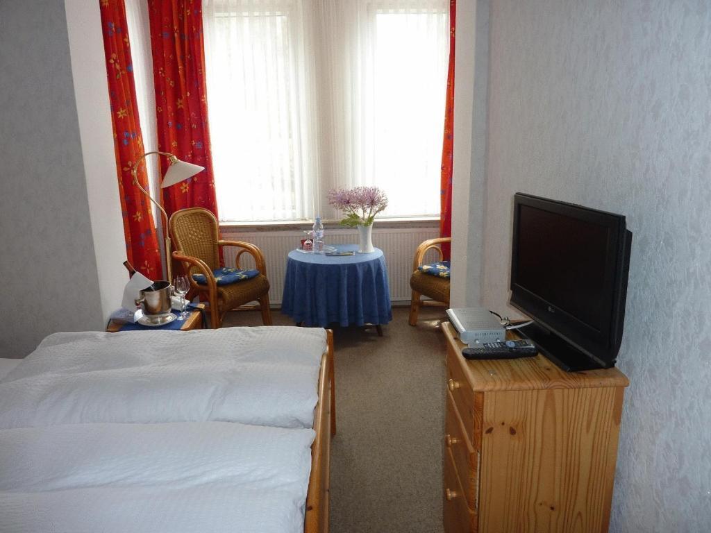 Hotel Waldschloesschen Plein Екстер'єр фото